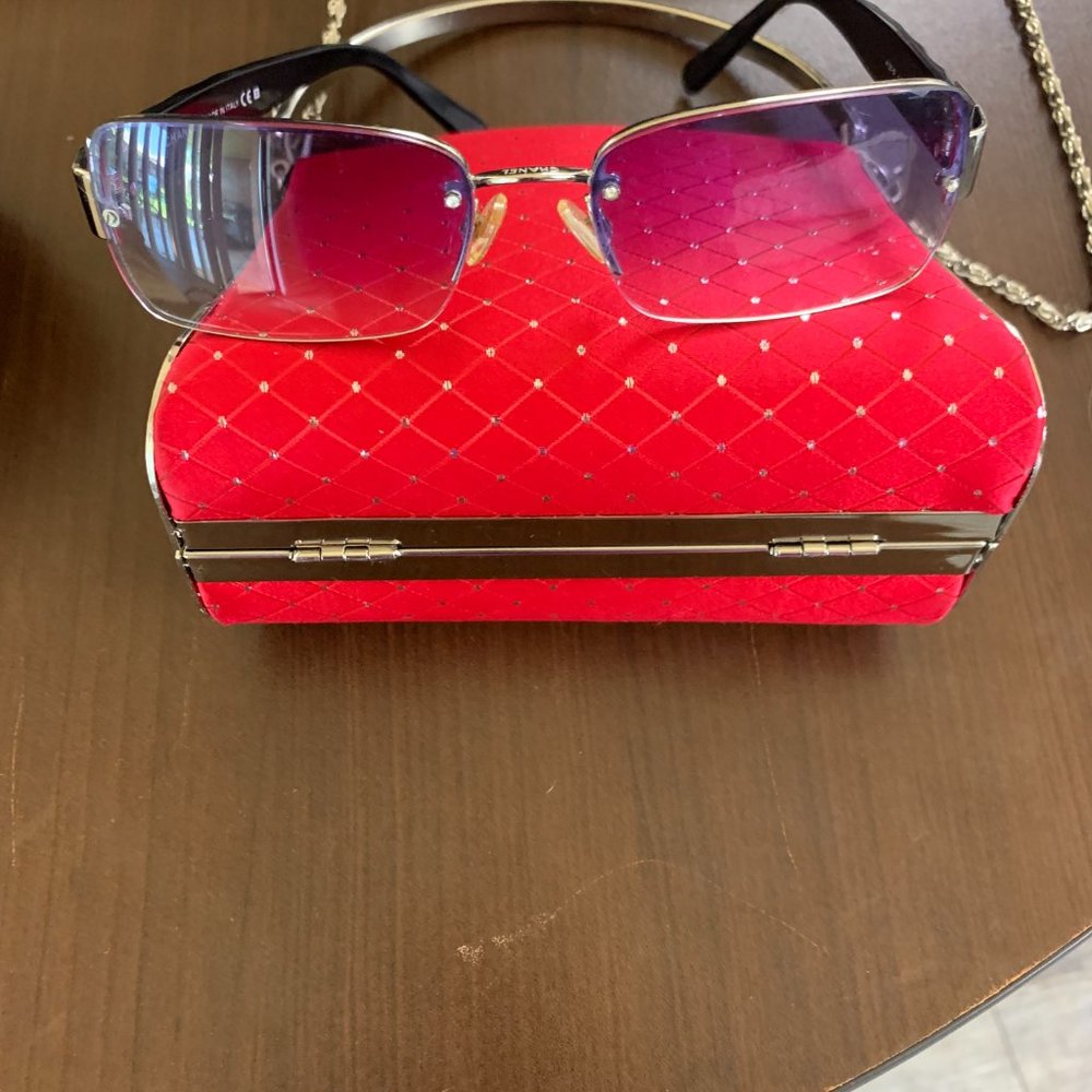 Vintage Chanel Sunglasses (approx 2005) 4130-B Swarovski crystal padded used